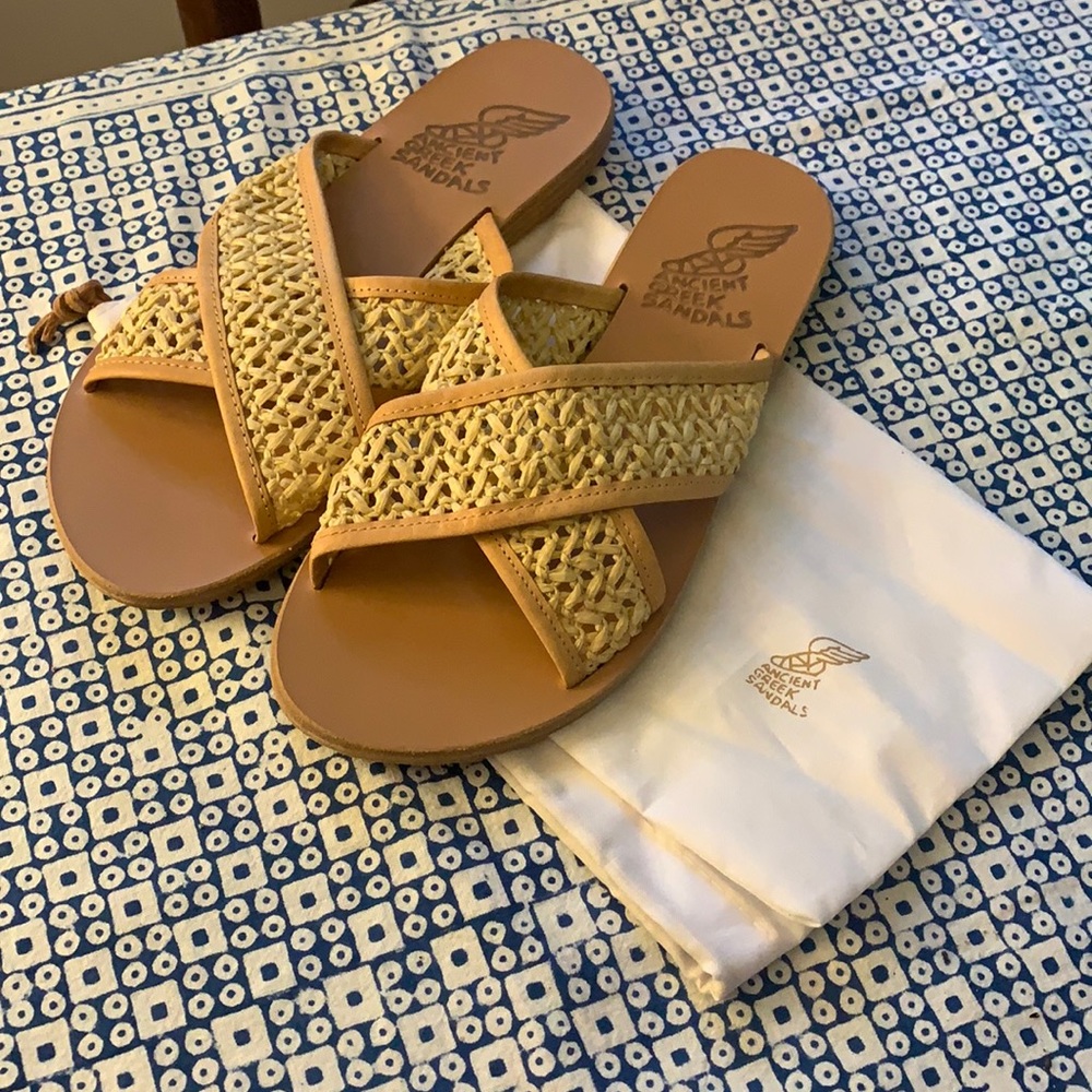Ancient Greek “Thais” raffia sandals